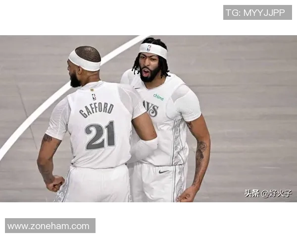 查尔斯·巴克利：达拉斯独行侠必须交易安东尼·戴维斯，重建球队