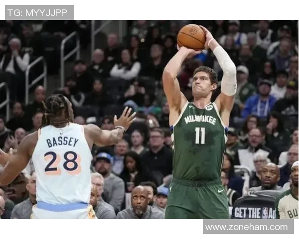 快船中锋变射手轰9记三分，创库里、詹姆斯以来第3人壮举