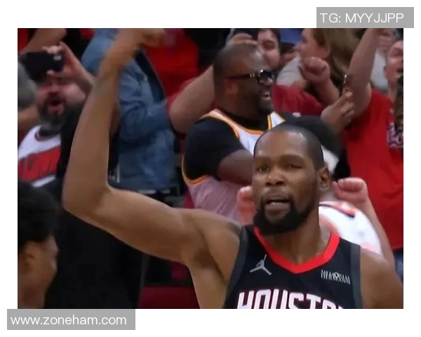 火箭半场落后10分,申京坐板凳时球队突然起势,杜兰特单扛全队